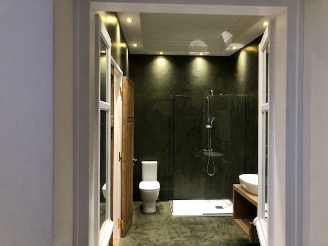 Kostis Parthenis Residence มาเลีย ภายนอก รูปภาพ